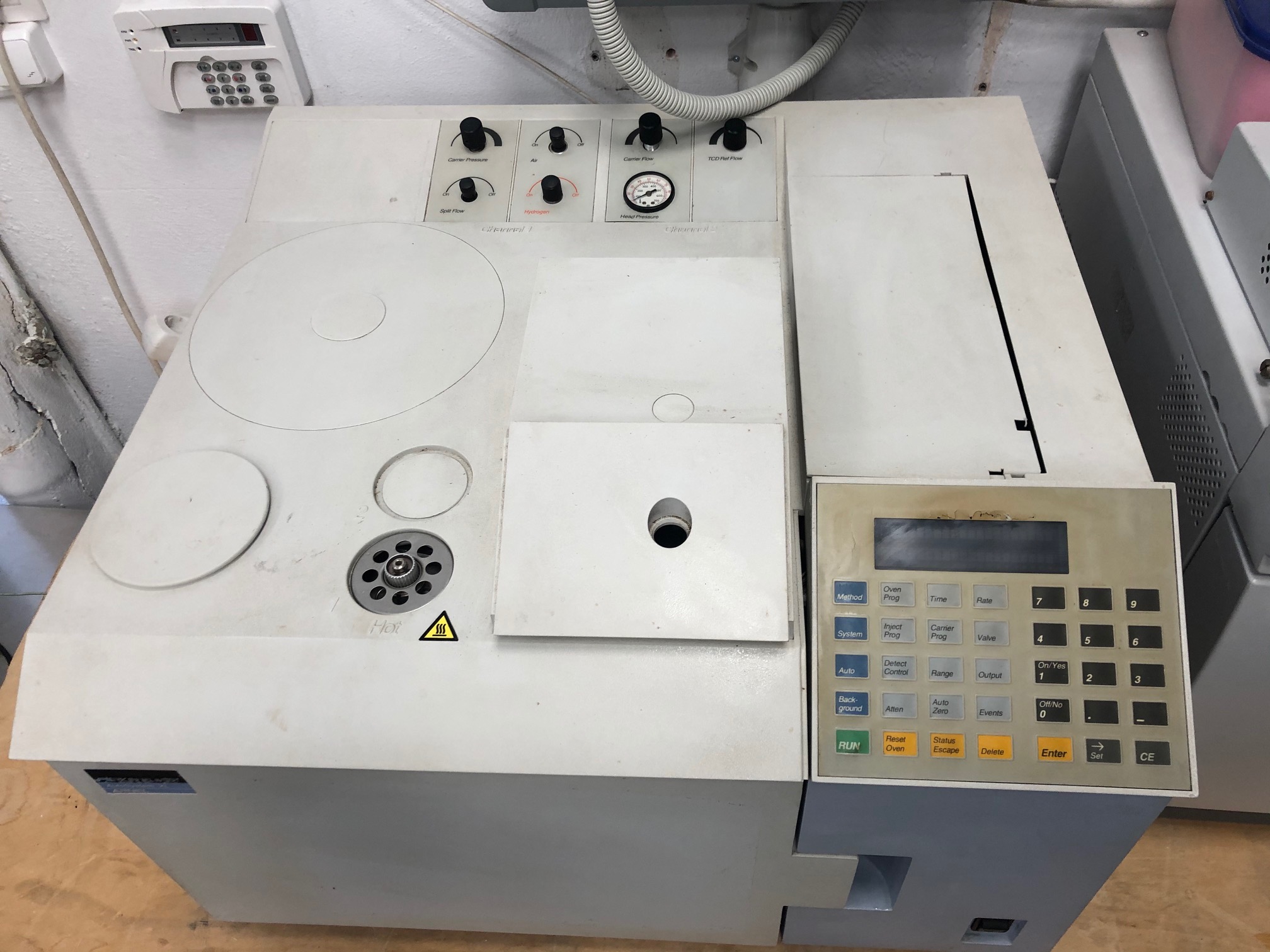 Refurbished Perkin Elmer ARNEL LPG GAS ANALYSER, Refurbished - Image 4