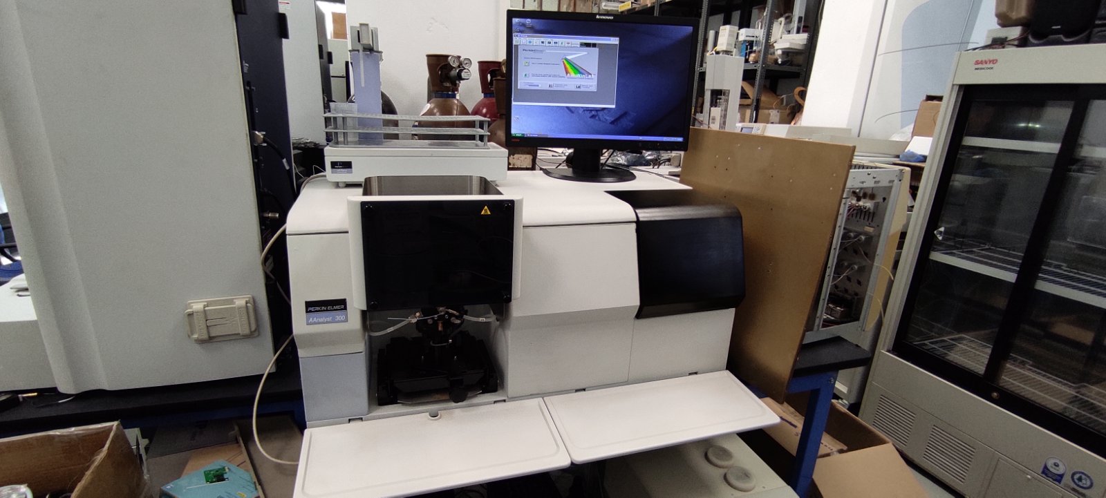 Atomic Absorption Perkin Elmer AAnalyst 300 with autosampler AS 90 Plus AAwinlab Software, Refurbished - Image 3