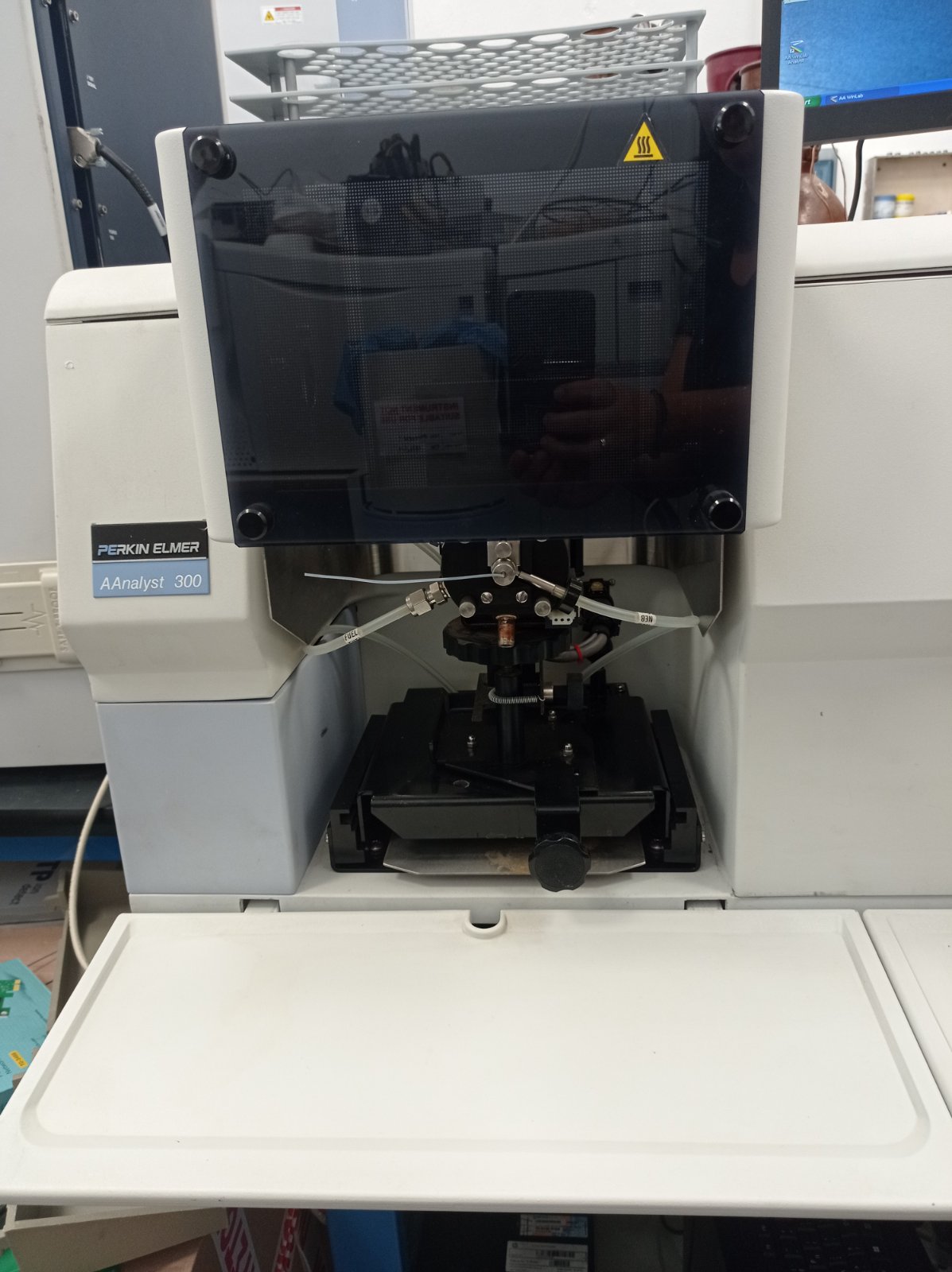 Atomic Absorption Perkin Elmer AAnalyst 300 with autosampler AS 90 Plus AAwinlab Software, Refurbished - Image 12