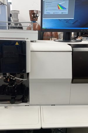 Atomic Absorption Perkin Elmer AAnalyst 300 with autosampler AS 90 Plus AAwinlab Software, Refurbished