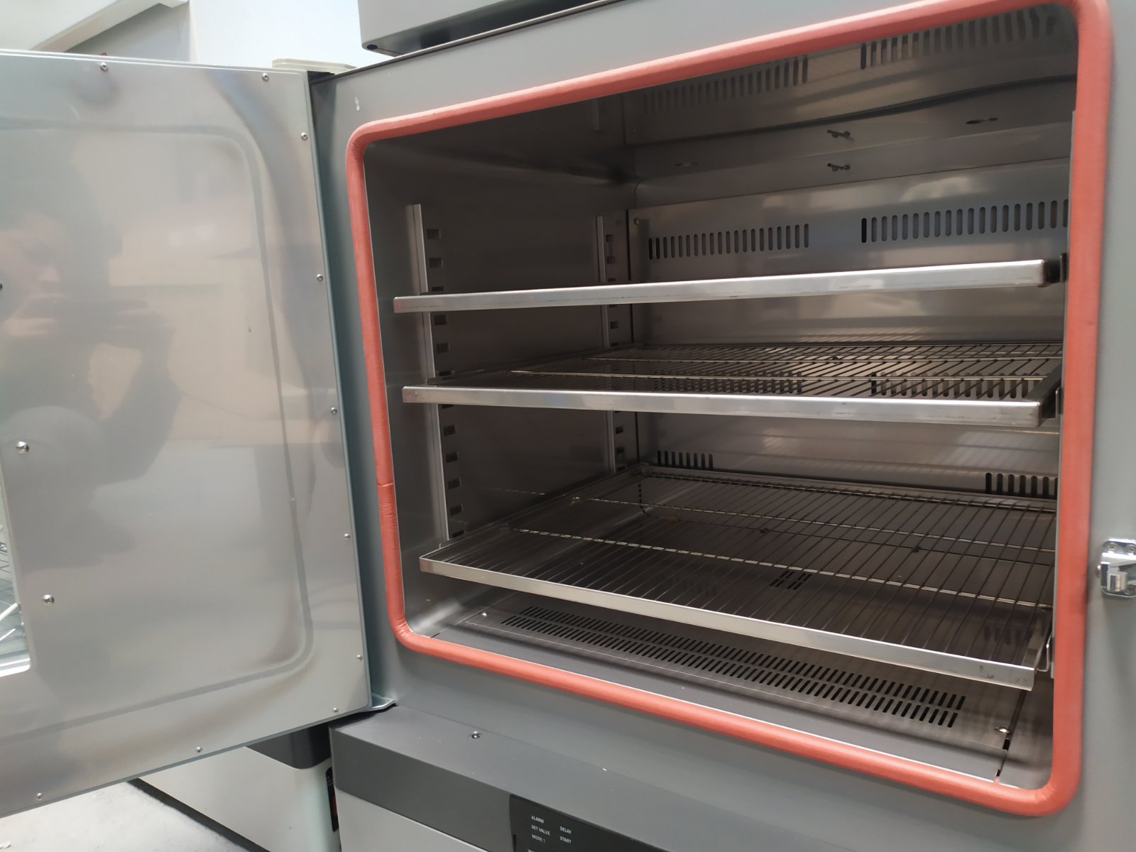 Panasonic Dry Heat Sterilizer, model MOV-212S-PE, Refurbished - Image 5