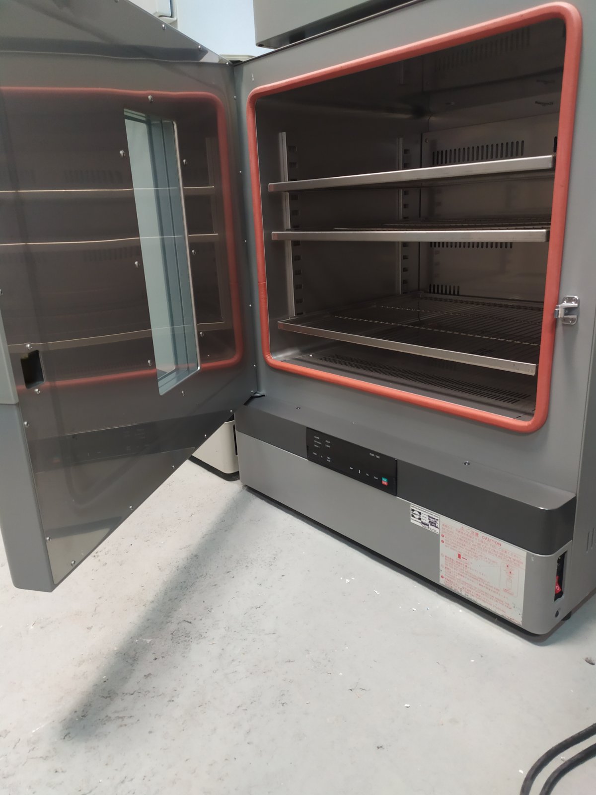 Panasonic Dry Heat Sterilizer, model MOV-212S-PE, Refurbished - Image 8