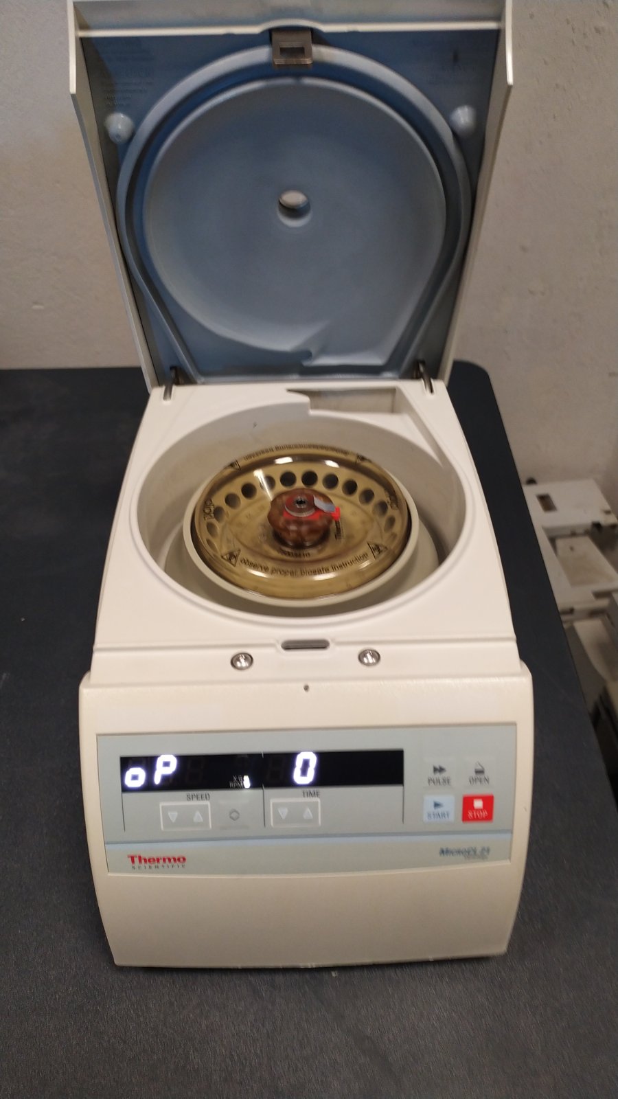 ThermoFisher Scientific Micro CL21, Refurbished - Image 4
