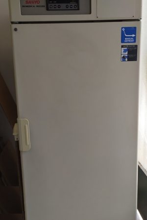 Sanyo Biomedical Freezer Model: MDF-U730M, Refurbished