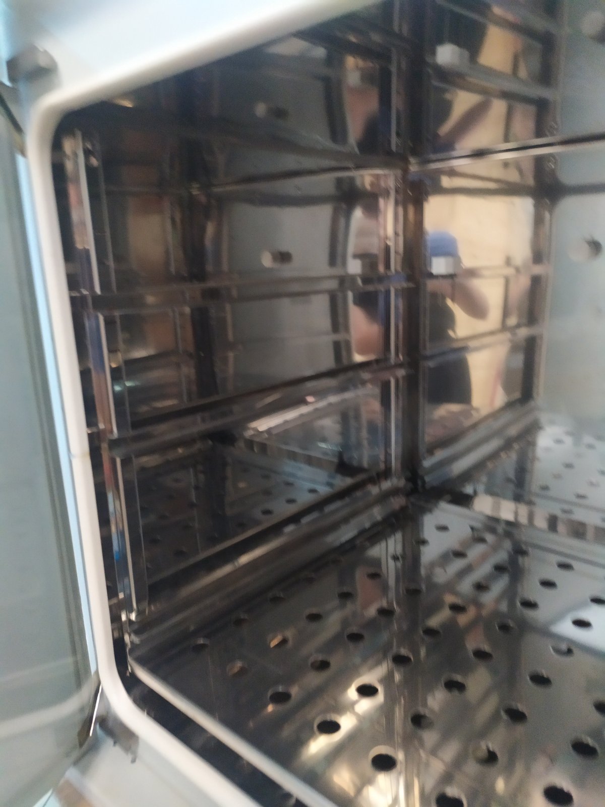 RS Biotech Galaxy 001 CO2 Incubator, Refurbished - Image 4