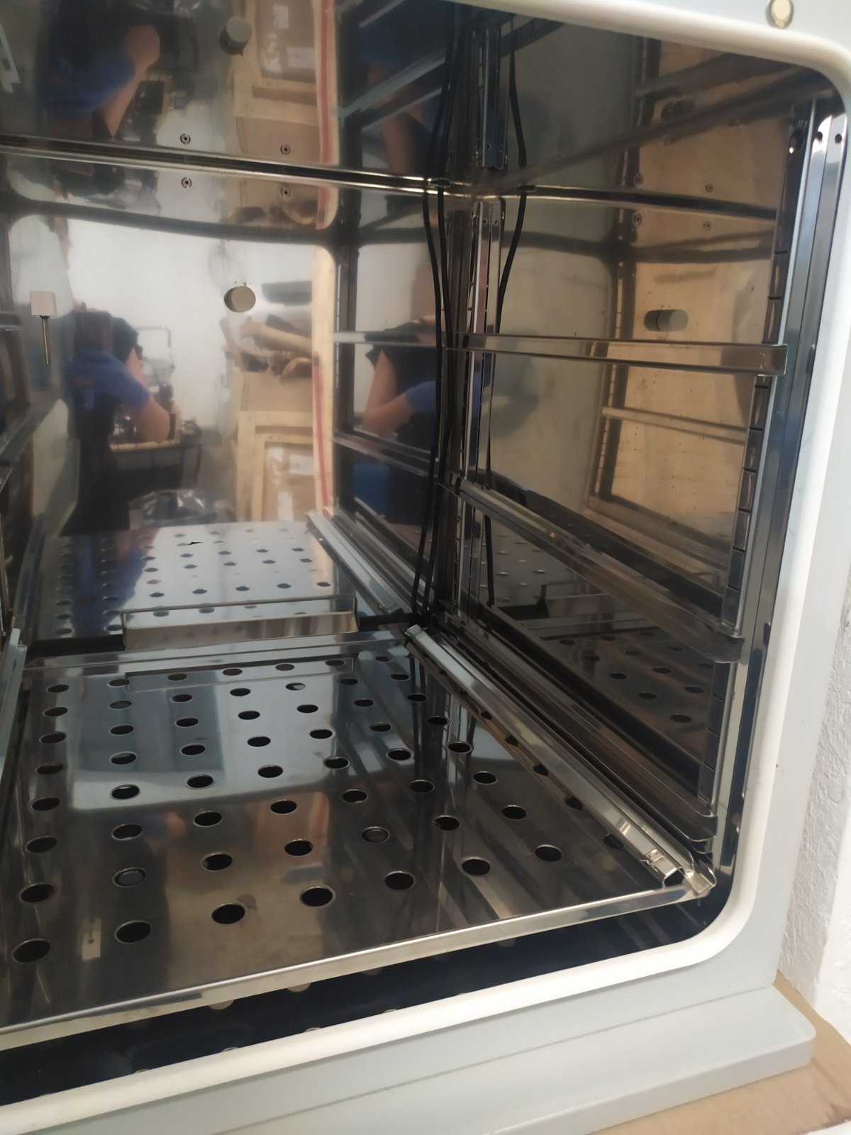 RS Biotech Galaxy 001 CO2 Incubator, Refurbished - Image 5