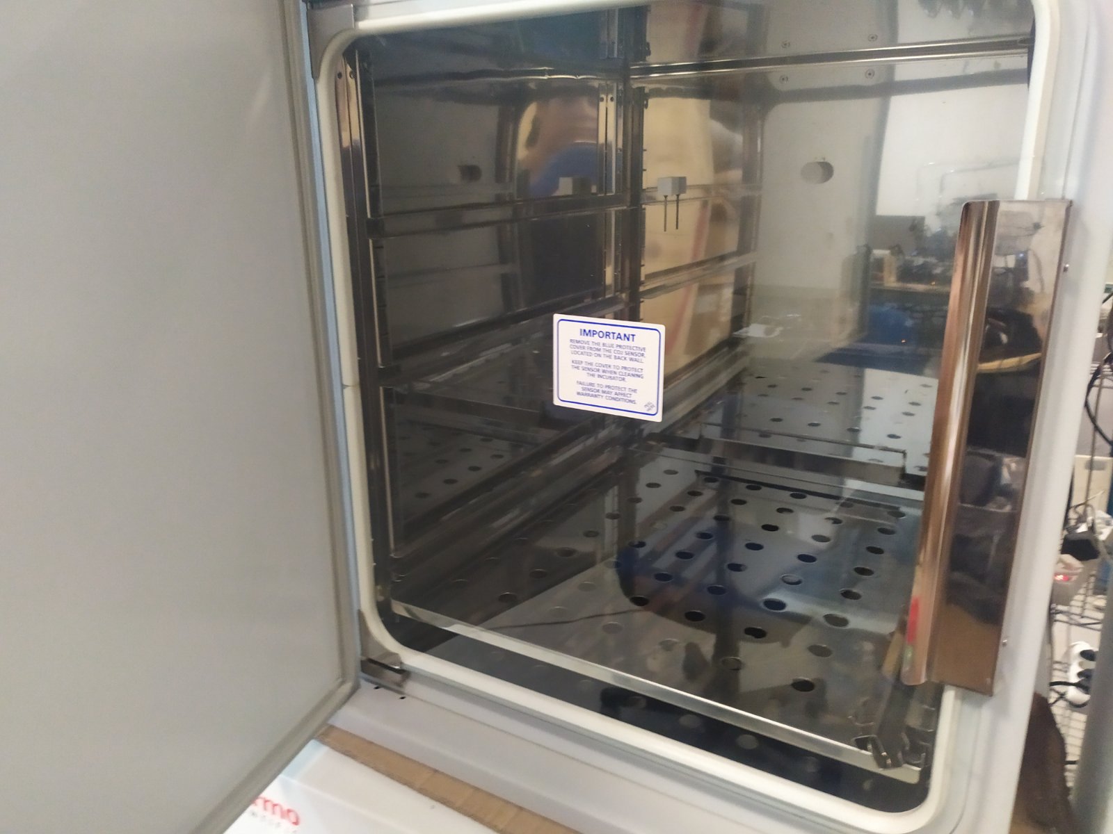 RS Biotech Galaxy 001 CO2 Incubator, Refurbished - Image 10