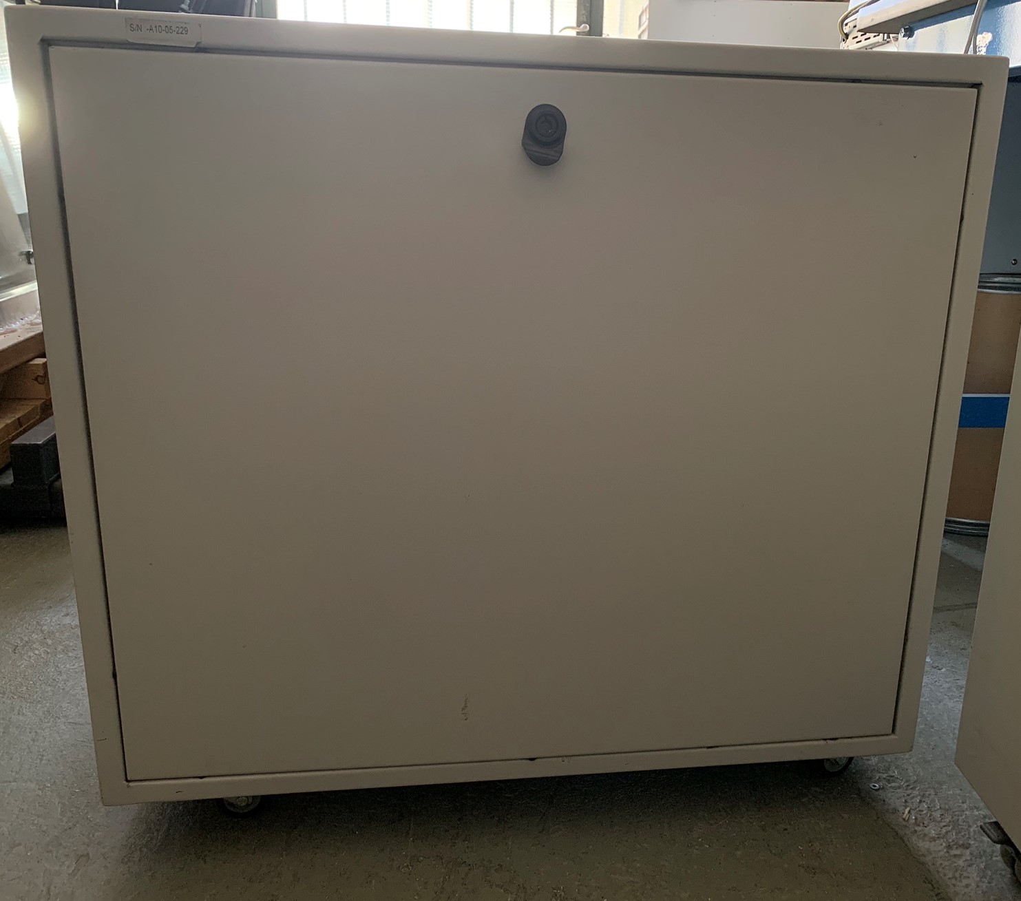 Peak Scientific Instruments Genius NM32LA Nitrogen Generator, Refurbished - Image 3
