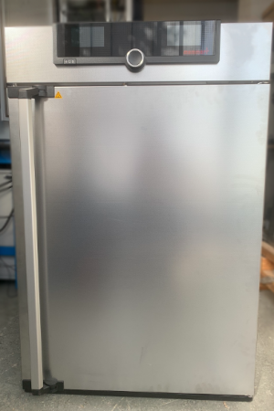 Memmert ICO240 CO2 Incubator, Refurbished